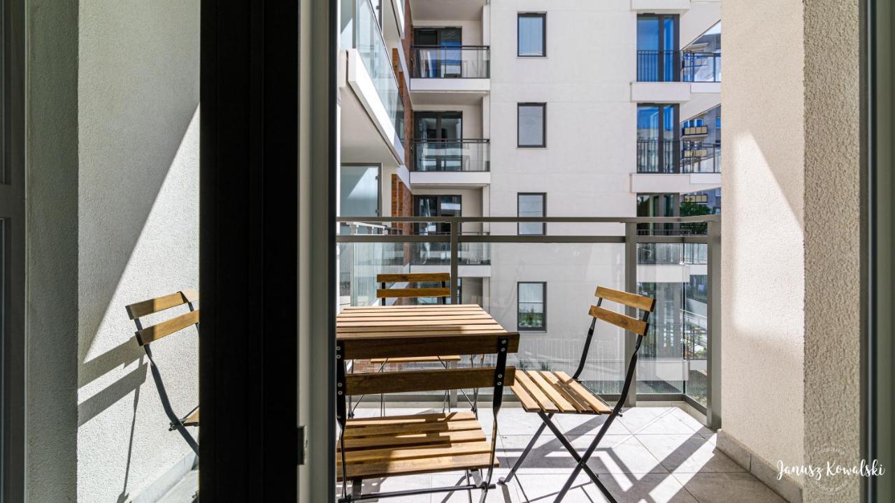 Maya'S Flats & Resorts 32 - Garden Gate Gdansk Luaran gambar